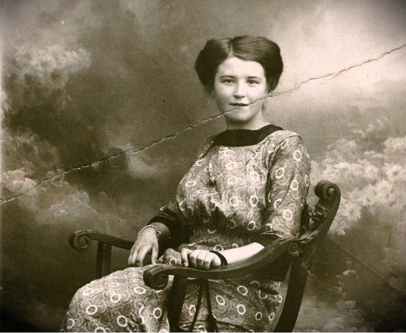 Circa 1908 studio photo taken in Cirie, Torino, Italy, of then teenager Vittoria Maria BODOIRA seated in a chair.